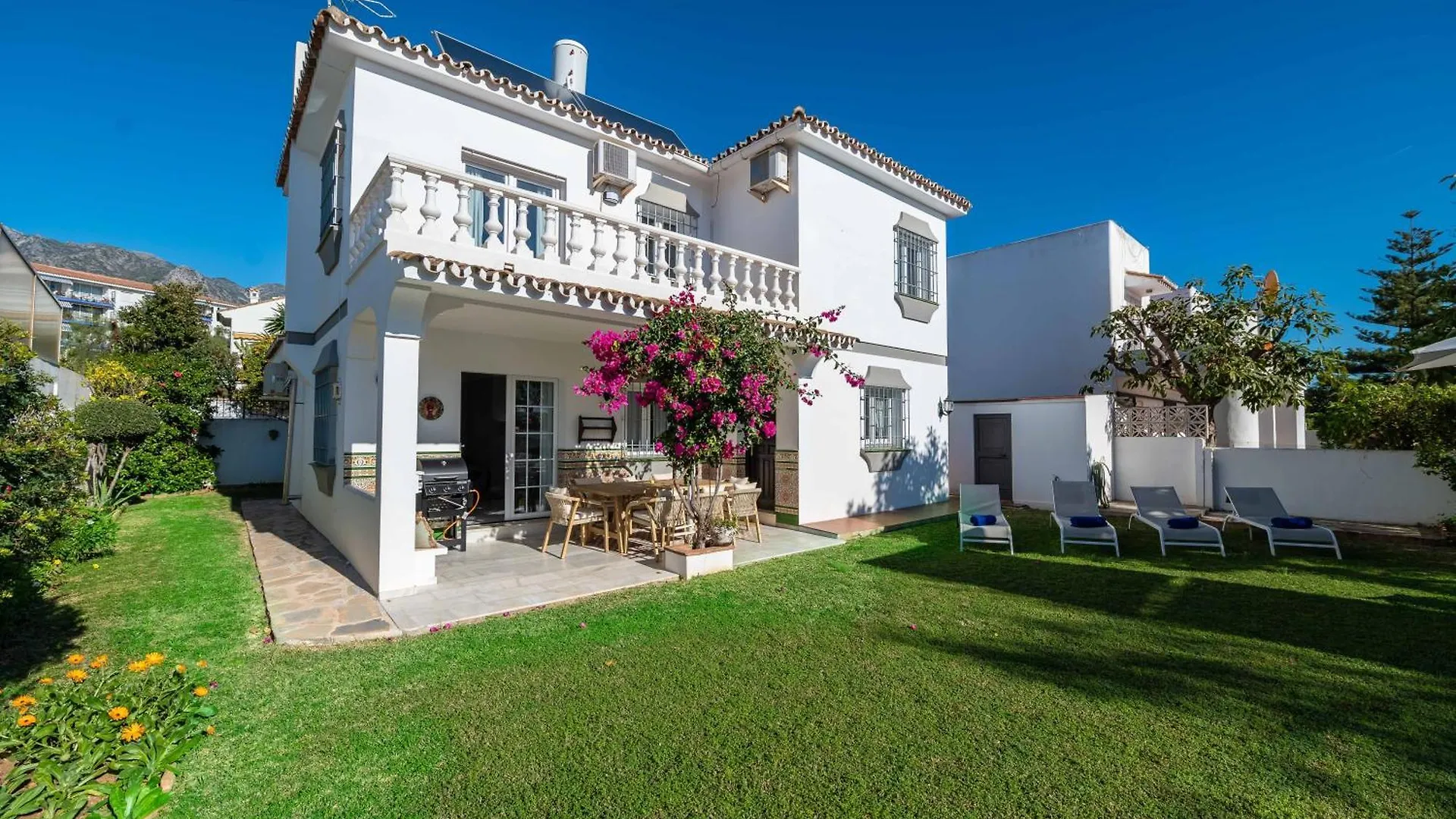 Villa Olivo Family Villa With Pool In Marbella Centre